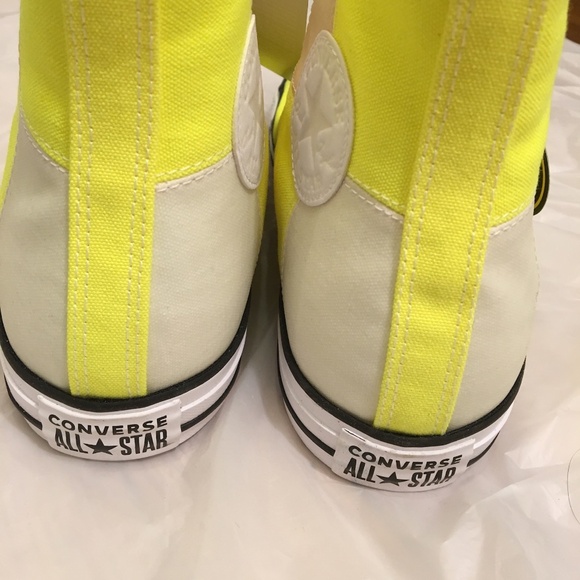 NWT Converse CTAS UV Color Change Hi Top - Picture 6 of 9